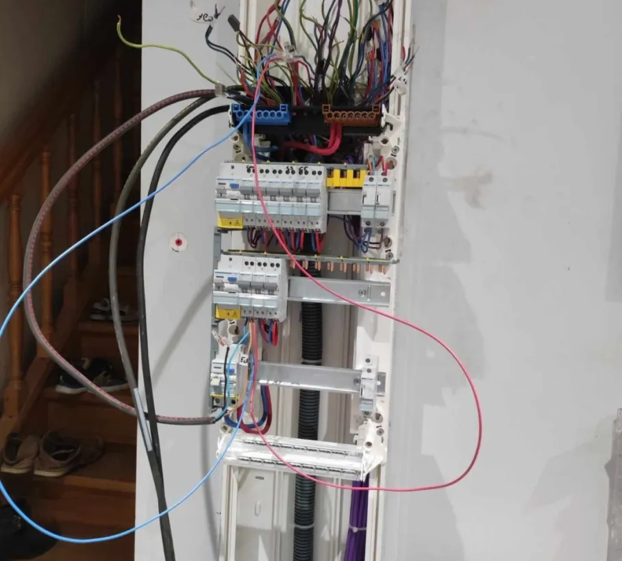 Menelec Electricien Le Mans Notre Galerie01