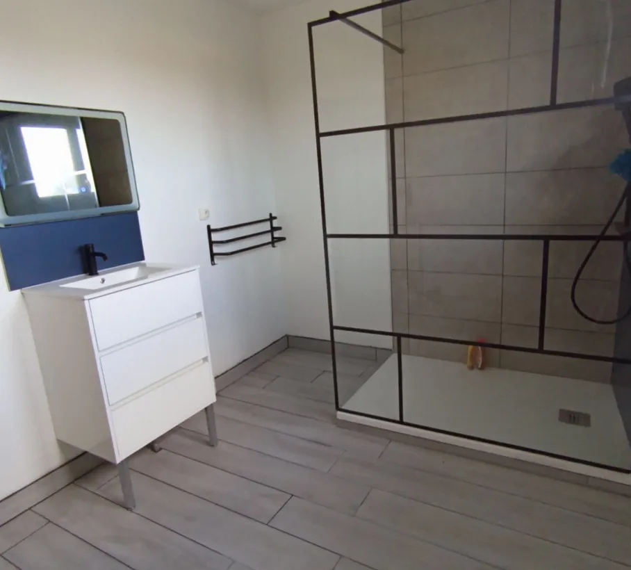 Menelec Electricien Le Mans Notre Galerie06